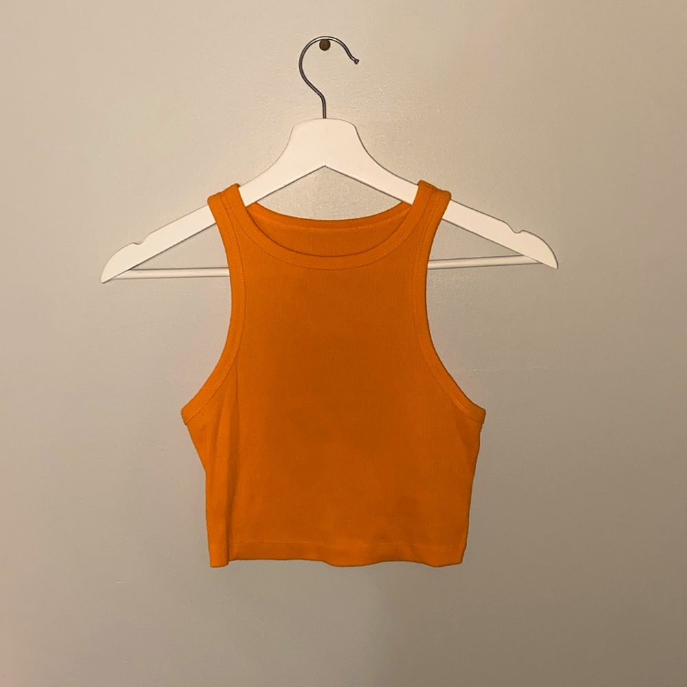 Orange crop top🍊